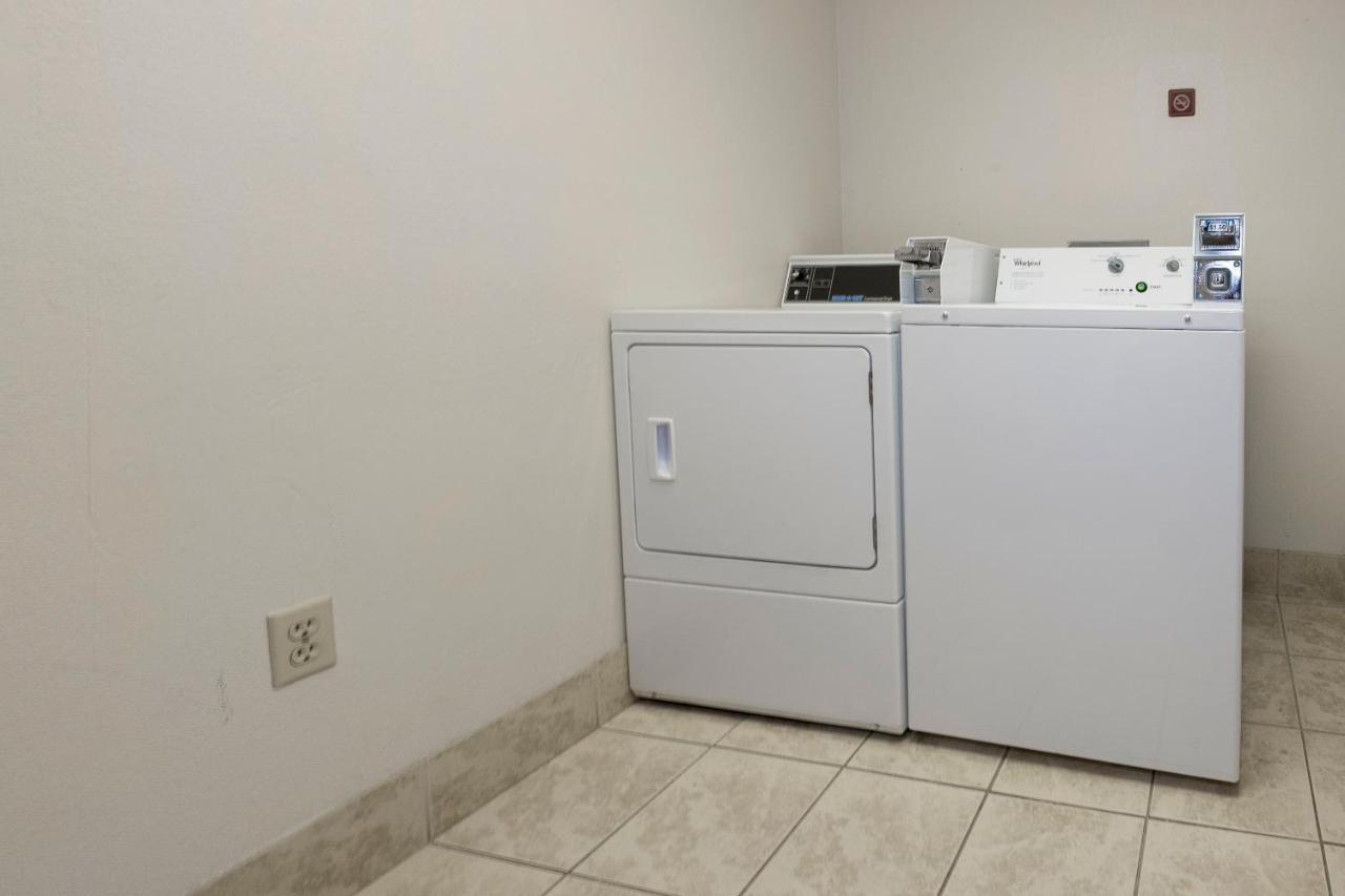 Red Roof Inn Plus+ & Suites Knoxville West - Cedar Bluff Екстер'єр фото