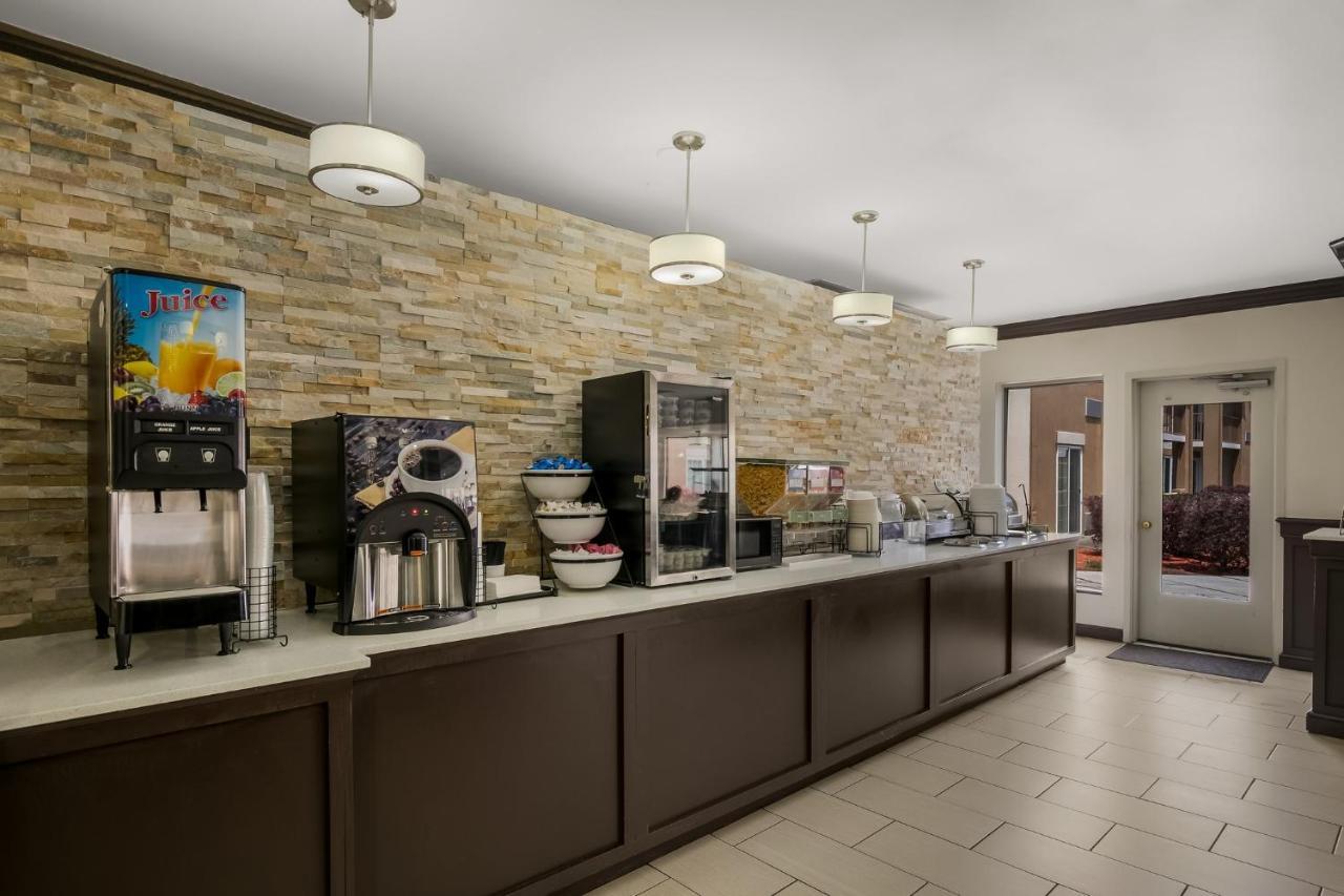 Red Roof Inn Plus+ & Suites Knoxville West - Cedar Bluff Екстер'єр фото