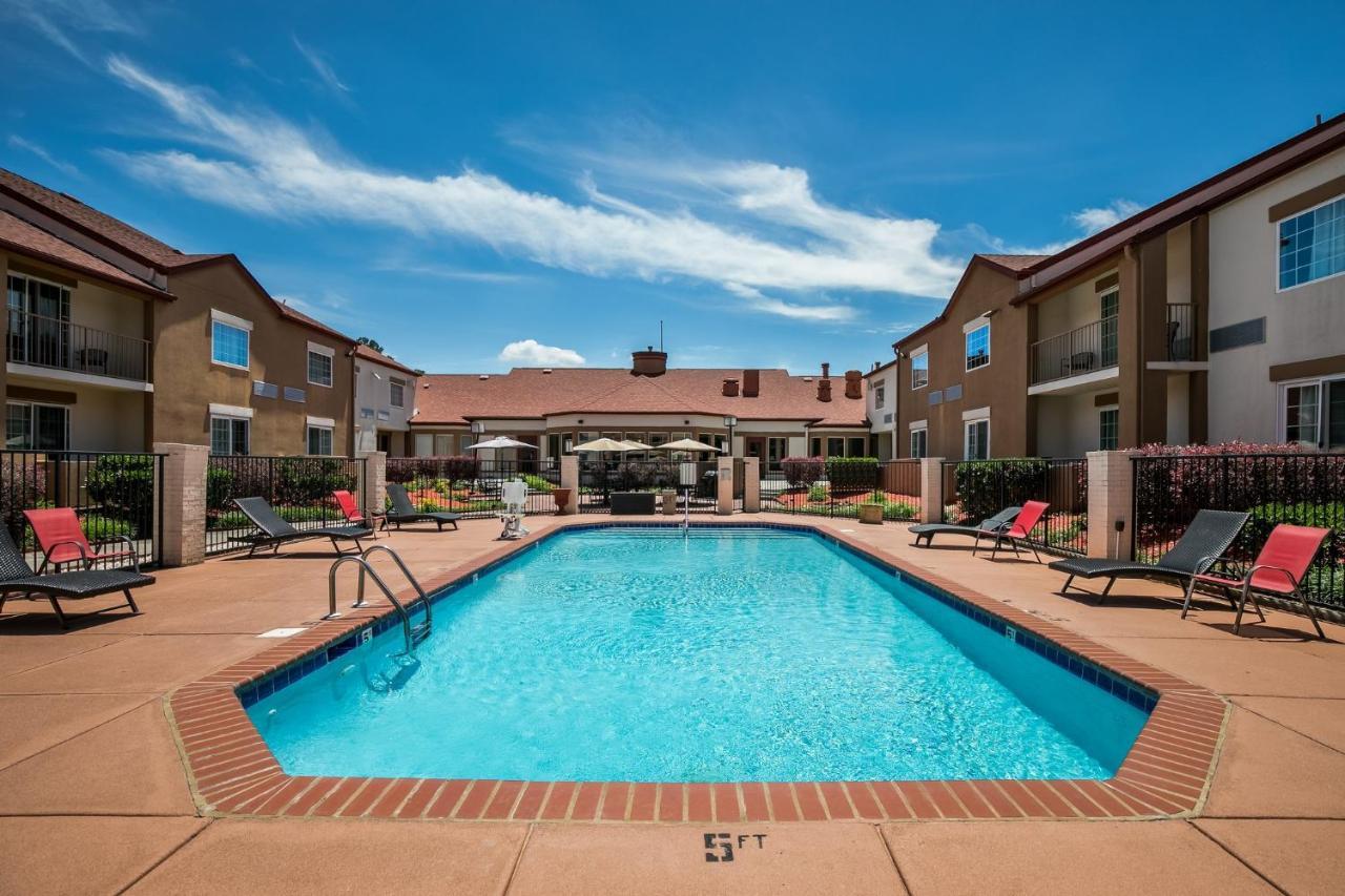 Red Roof Inn Plus+ & Suites Knoxville West - Cedar Bluff Екстер'єр фото