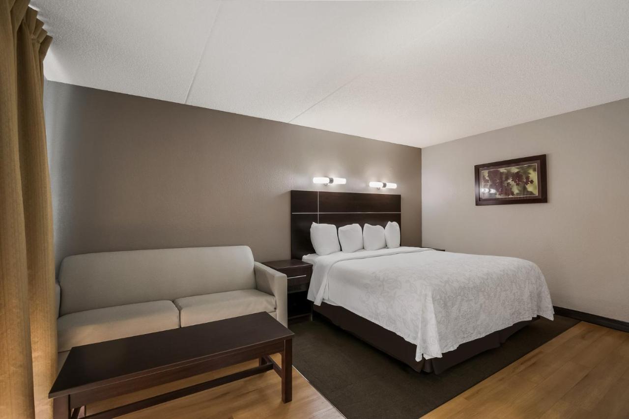 Red Roof Inn Plus+ & Suites Knoxville West - Cedar Bluff Екстер'єр фото