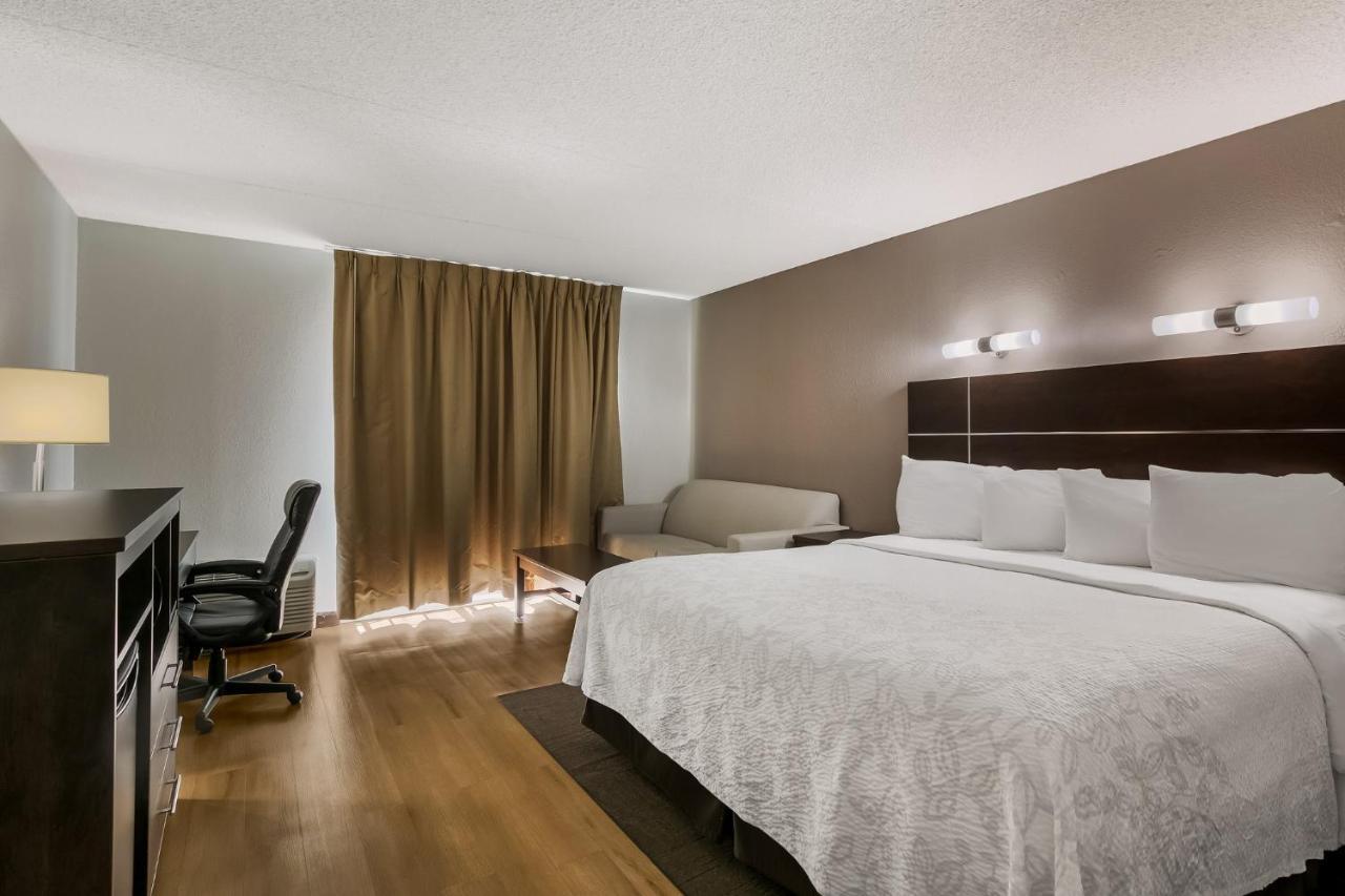 Red Roof Inn Plus+ & Suites Knoxville West - Cedar Bluff Екстер'єр фото
