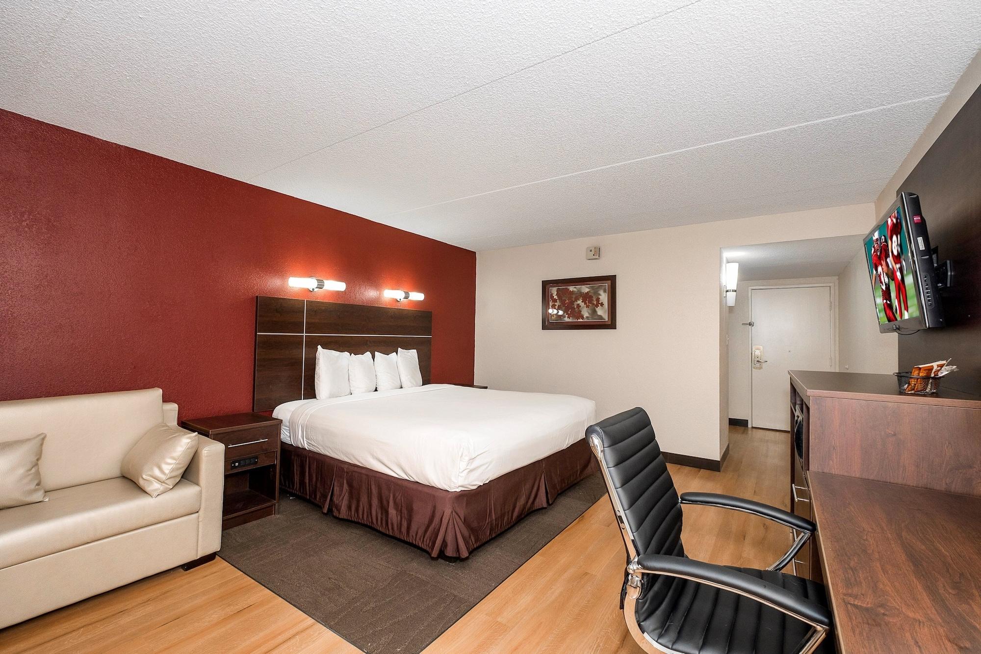 Red Roof Inn Plus+ & Suites Knoxville West - Cedar Bluff Екстер'єр фото